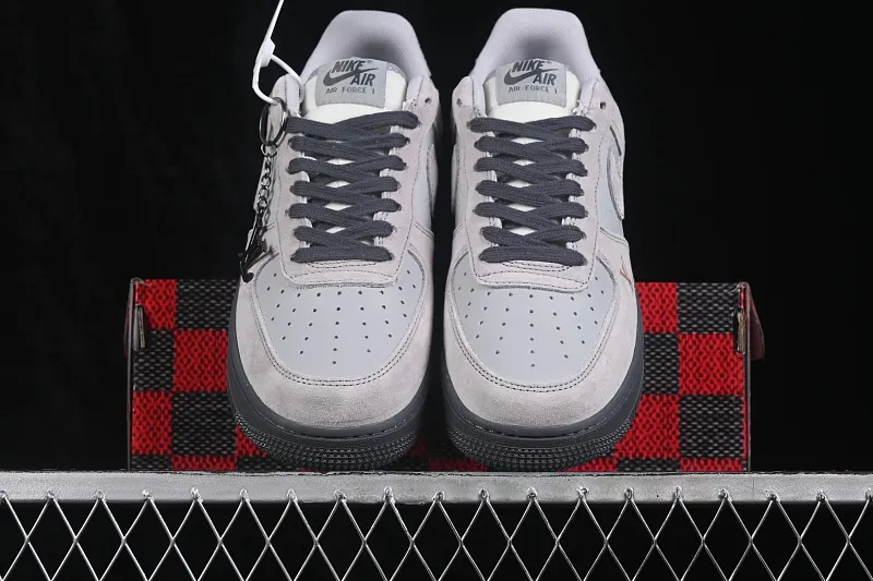 All categories Nk Air Force 1 Air Force series Nk Air Force 1 Low Air Force low-top Nike Air Force 1'07 Low joint model Air Force 1 low-top casual sneakers KD1688-010